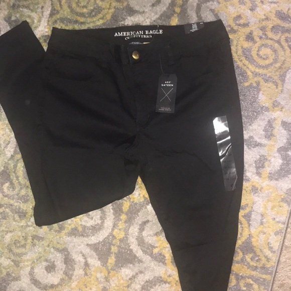American Eagle Outfitters Pants - American eagle jeans